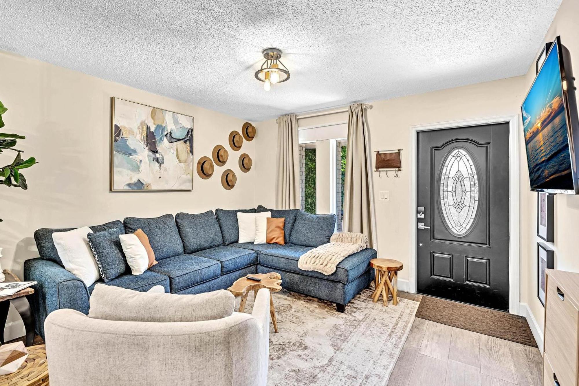 Estelo'S Place - Modern Townhouse With King Bed, Only 5 Min From The Airport! Miami Eksteriør billede